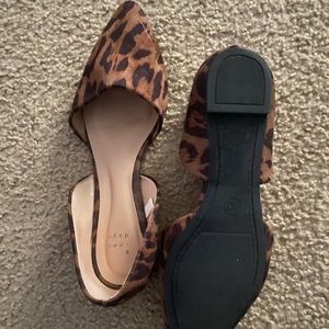 Leopard print flats